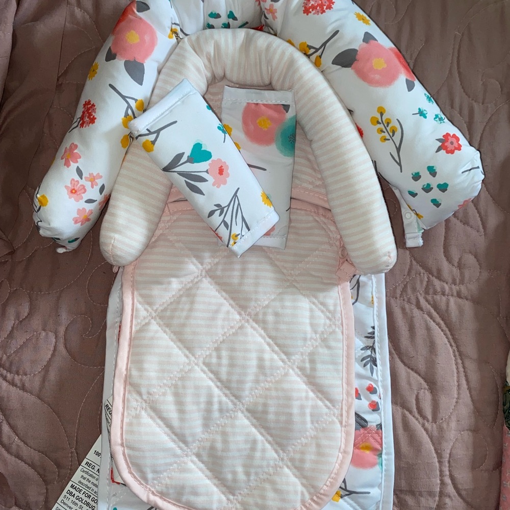 Infant car seat insert